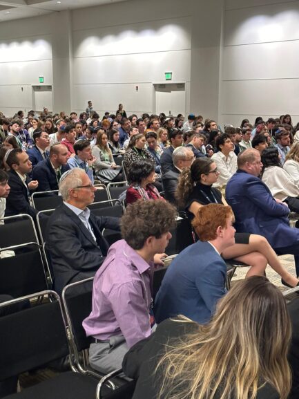 michael-oren-high-school students-town-hall