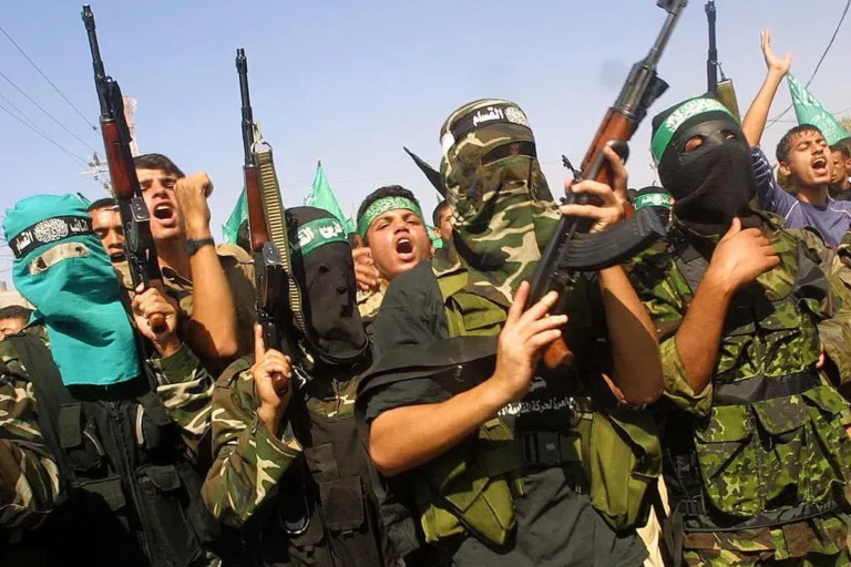 (Abid KatibGetty Images)