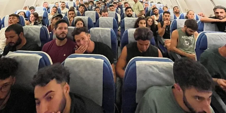 Reservists returning to Israel Oct 11, 2023