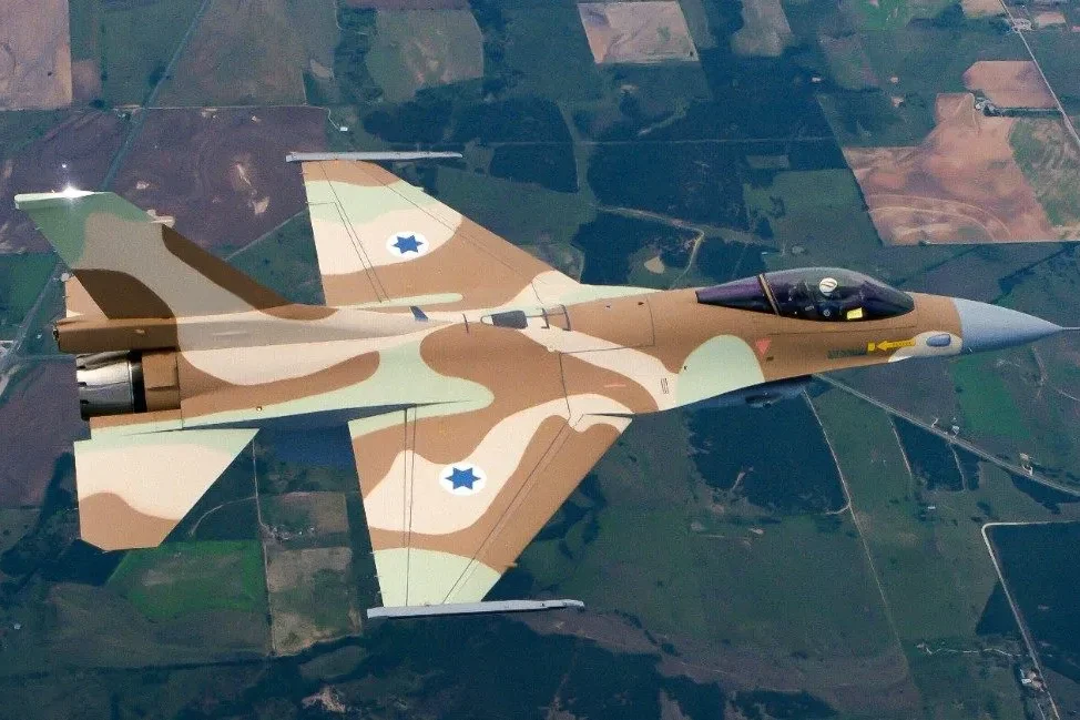 F 16 Fighting Falcon in the Israeli Air Force F 16 Fighting Falcon in the Israeli Air Force