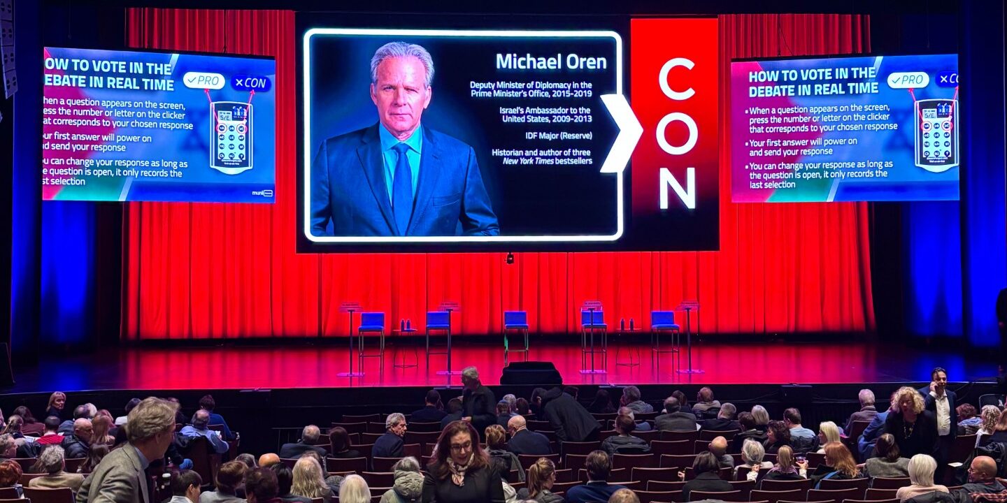 munk debate (1 of 19)